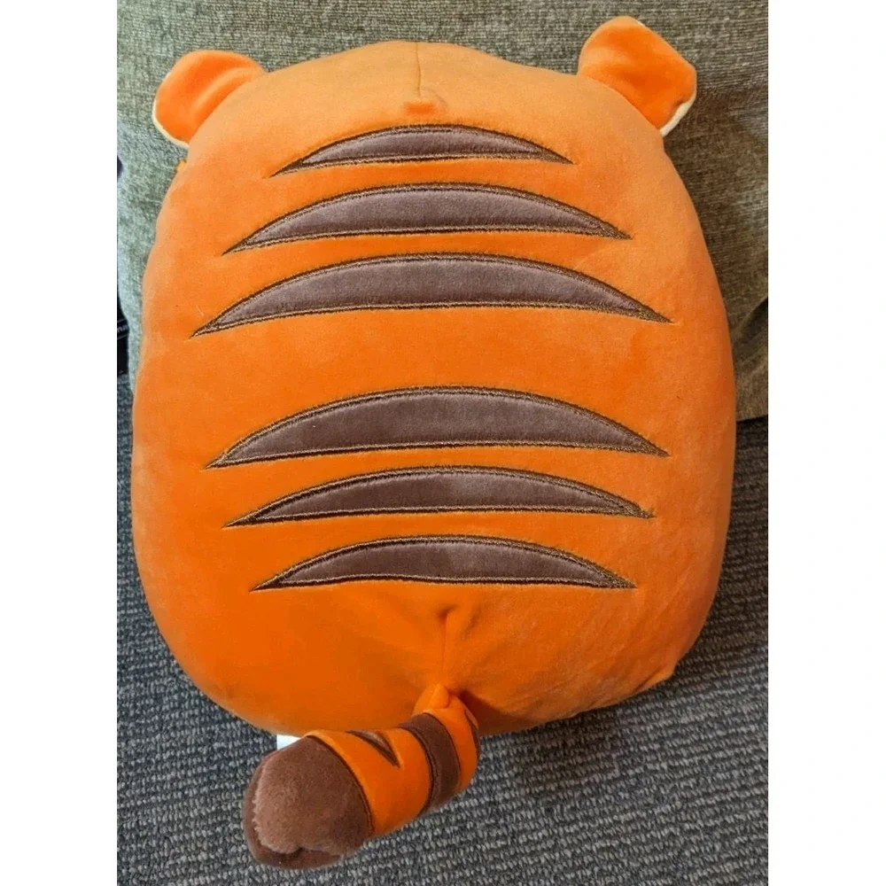 Squishmallows Disney Tigger Winnie the Pooh 10